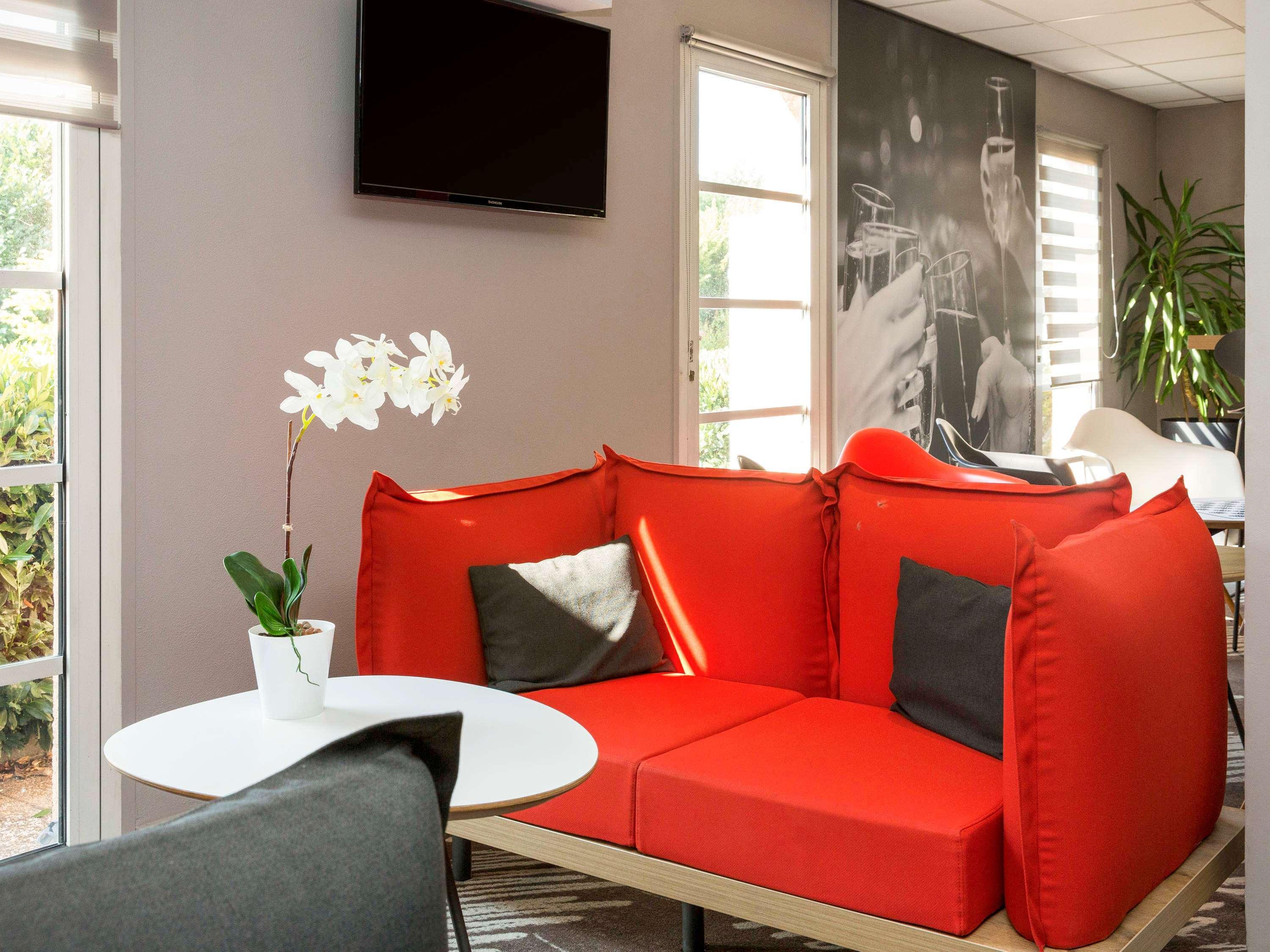 Ibis Budget Sisteron Zewnętrze zdjęcie
