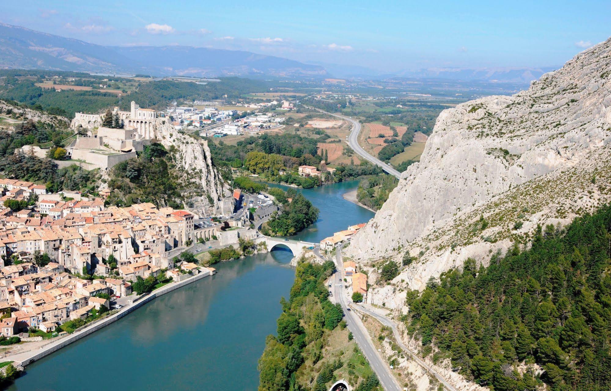 Ibis Budget Sisteron Zewnętrze zdjęcie